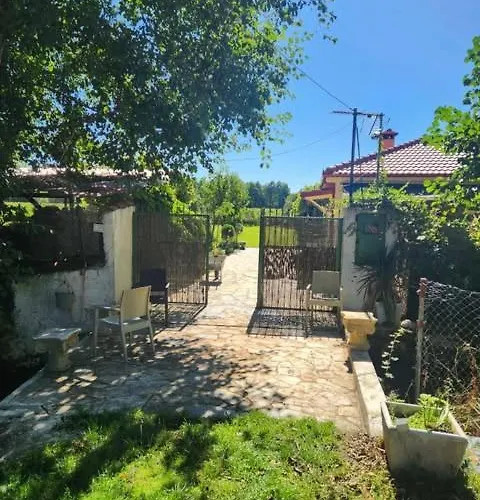 River Side House Vilă *